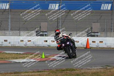 media/Nov-26-2022-Fastrack Riders (Sat) [[b001e85eef]]/Level 1/Session 3 Outside Turn 9/